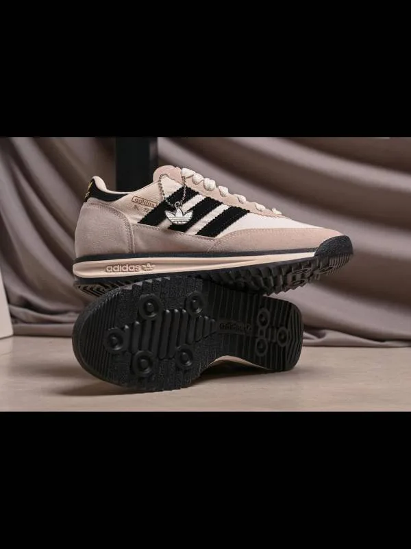 Adidas SL72