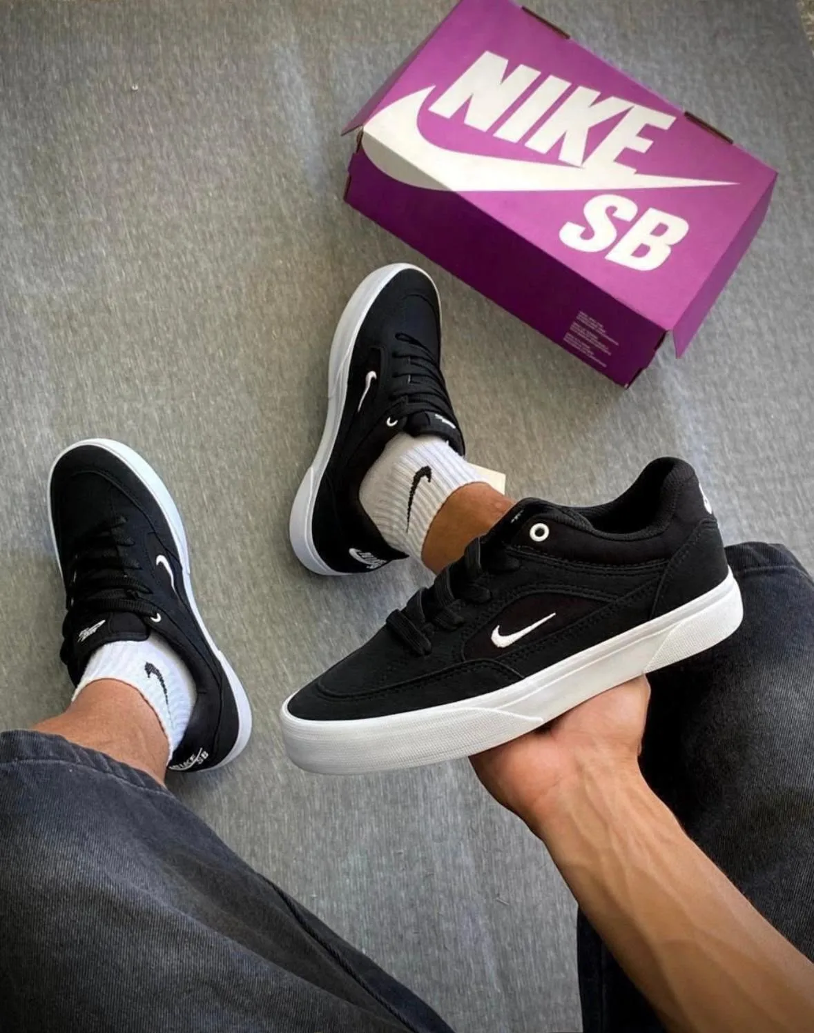 Nike Malor